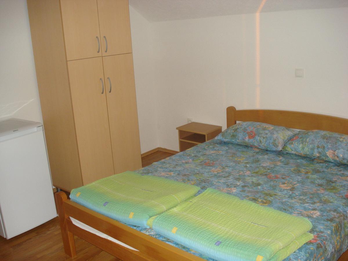 Guesthouse Zimovski Peštani Dış mekan fotoğraf