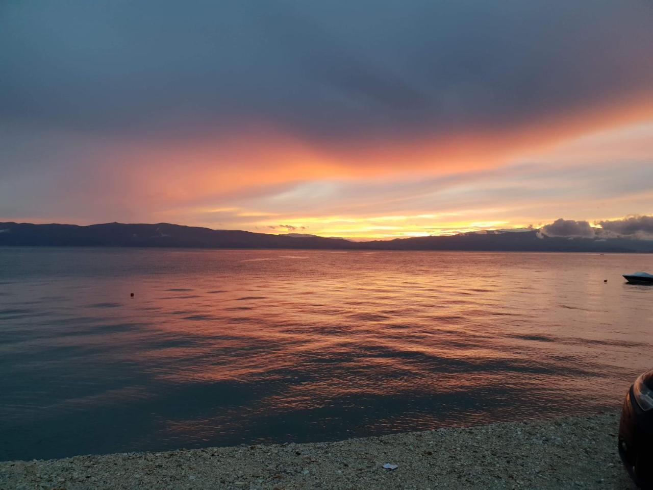 Guesthouse Zimovski Peštani Dış mekan fotoğraf